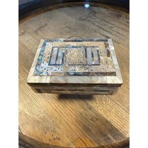 Vintage Mother of Pearl & Abalone Inlay Jewelry Box | Carved Shell Trinket Box